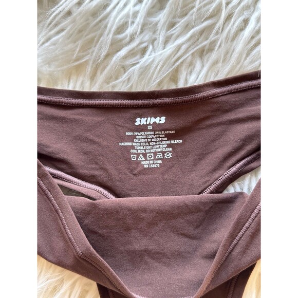Skims Fits Everybody Thong Cocoa Size XS - Picture 6 of 6